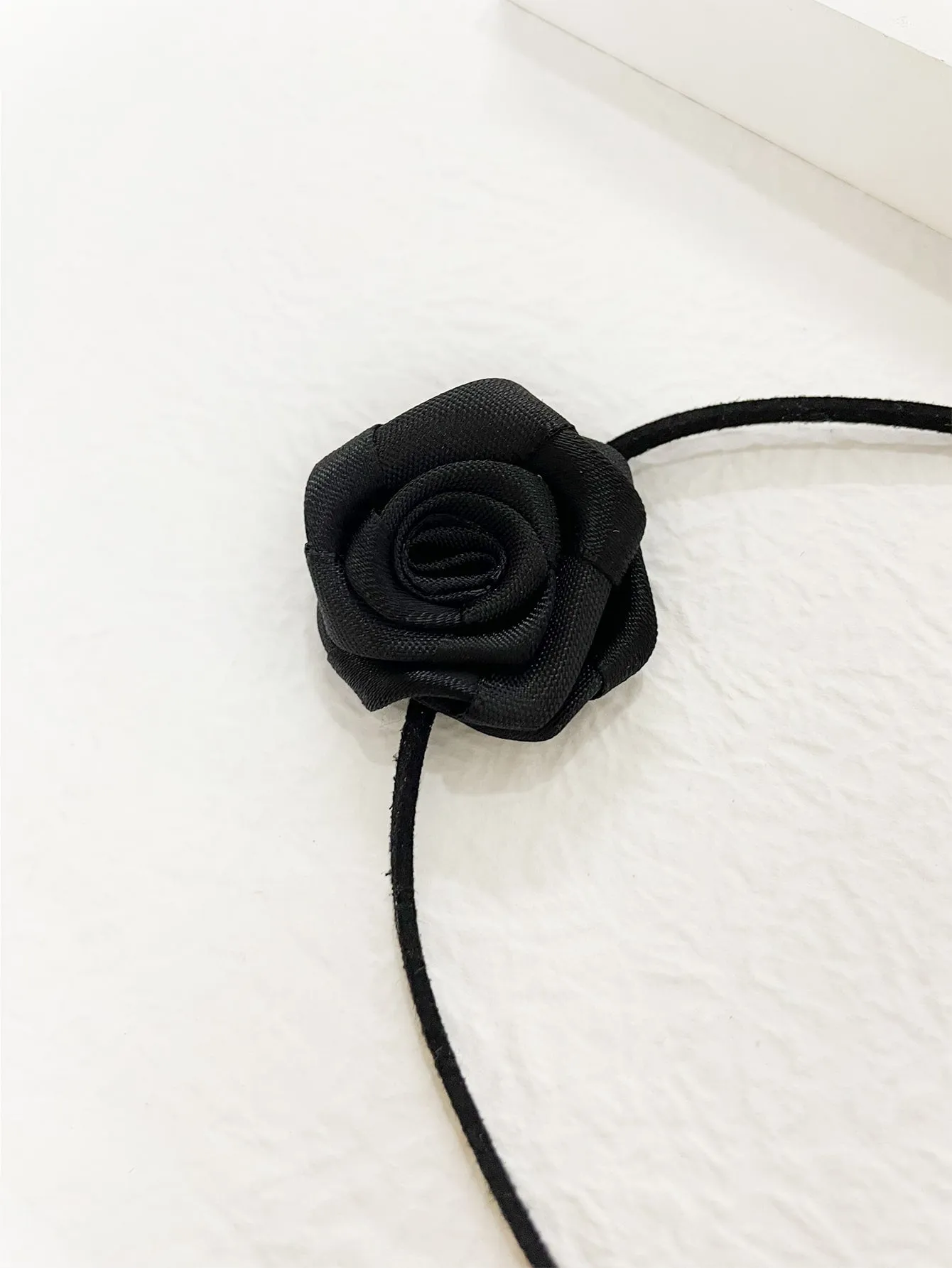 1pc Black Rose Flower Choker Necklace With Ribbon Statement Necklace Modern