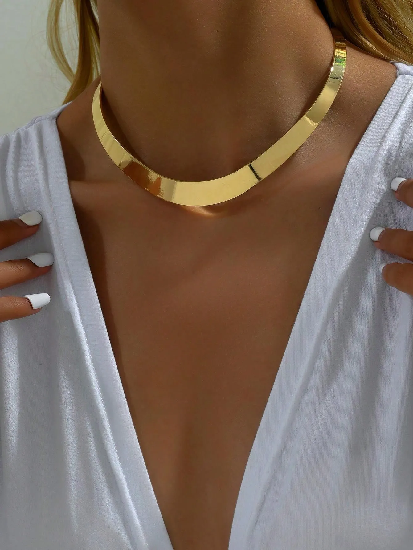 1pc Exaggerated Metallic Collar Necklace For Women Statement Necklace Modern