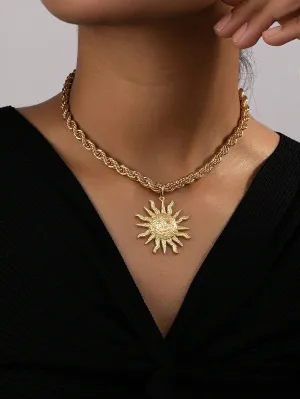 1pc Sun Charm Choker For Women Statement Necklace Modern Necklace Retro