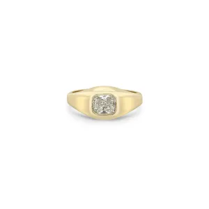 .77 ctw Radiant Cut Diamond Signet Ring