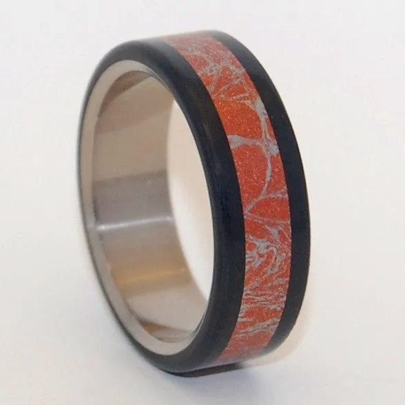 Akita | Men's Akita Wood, Meteorite & Titanium Wedding Ring