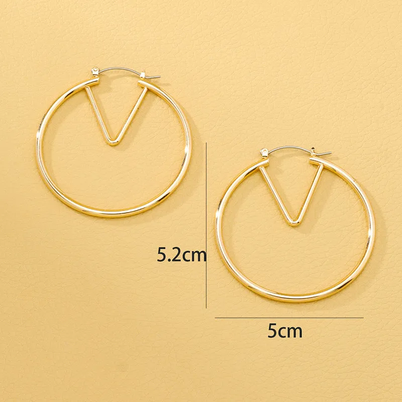 Chic Geometric Metal Earrings - Planderful Vienna Verve Collection