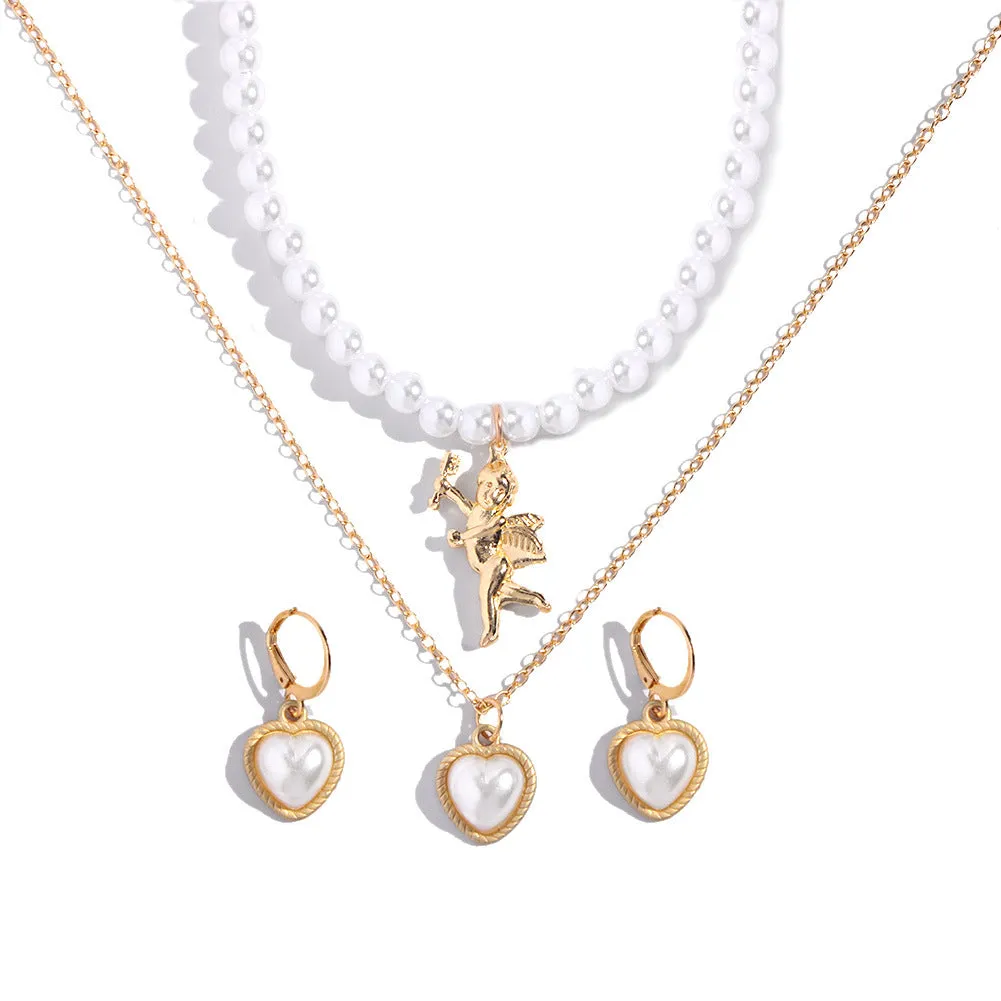 Classic Elegant Gold Pendant Pearl Necklace Earrings Set