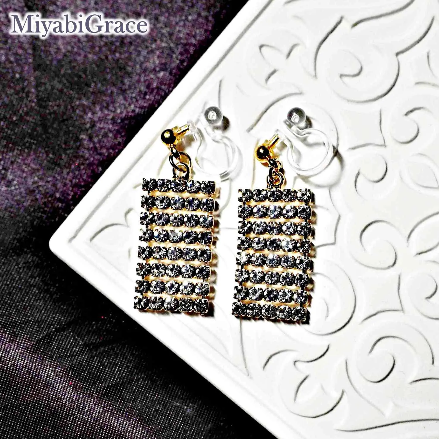 Dangle Chic Rectangular Rhinestone Crystal Invisible Clip-On Earrings