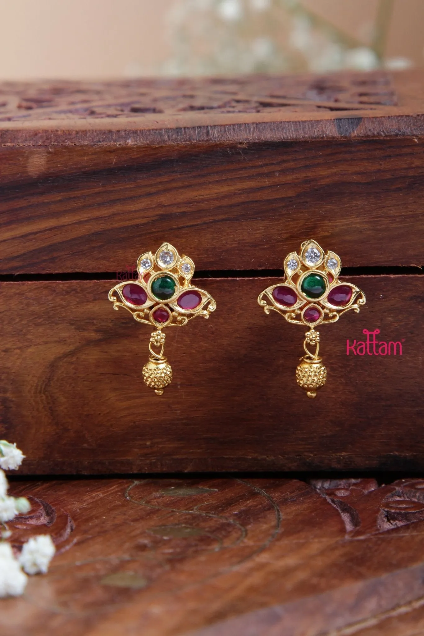 Goldtone Tiny Flower Drop Earring