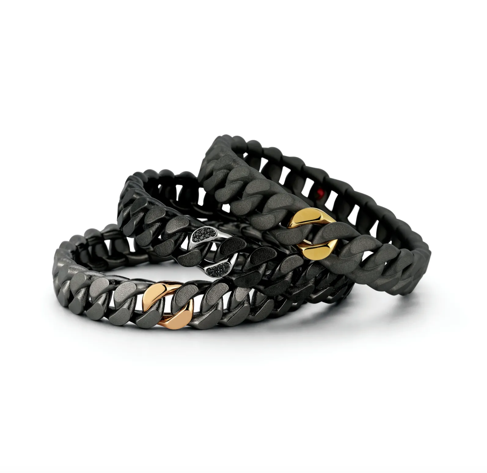 GROUMETTE MATTE BLACK CERAMIC WITH ONE GOLD LINK by Roberto Demeglio