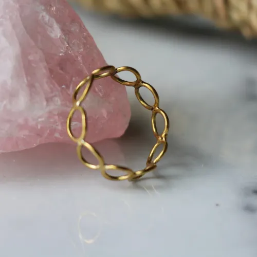 Infinity Loop Round Ring