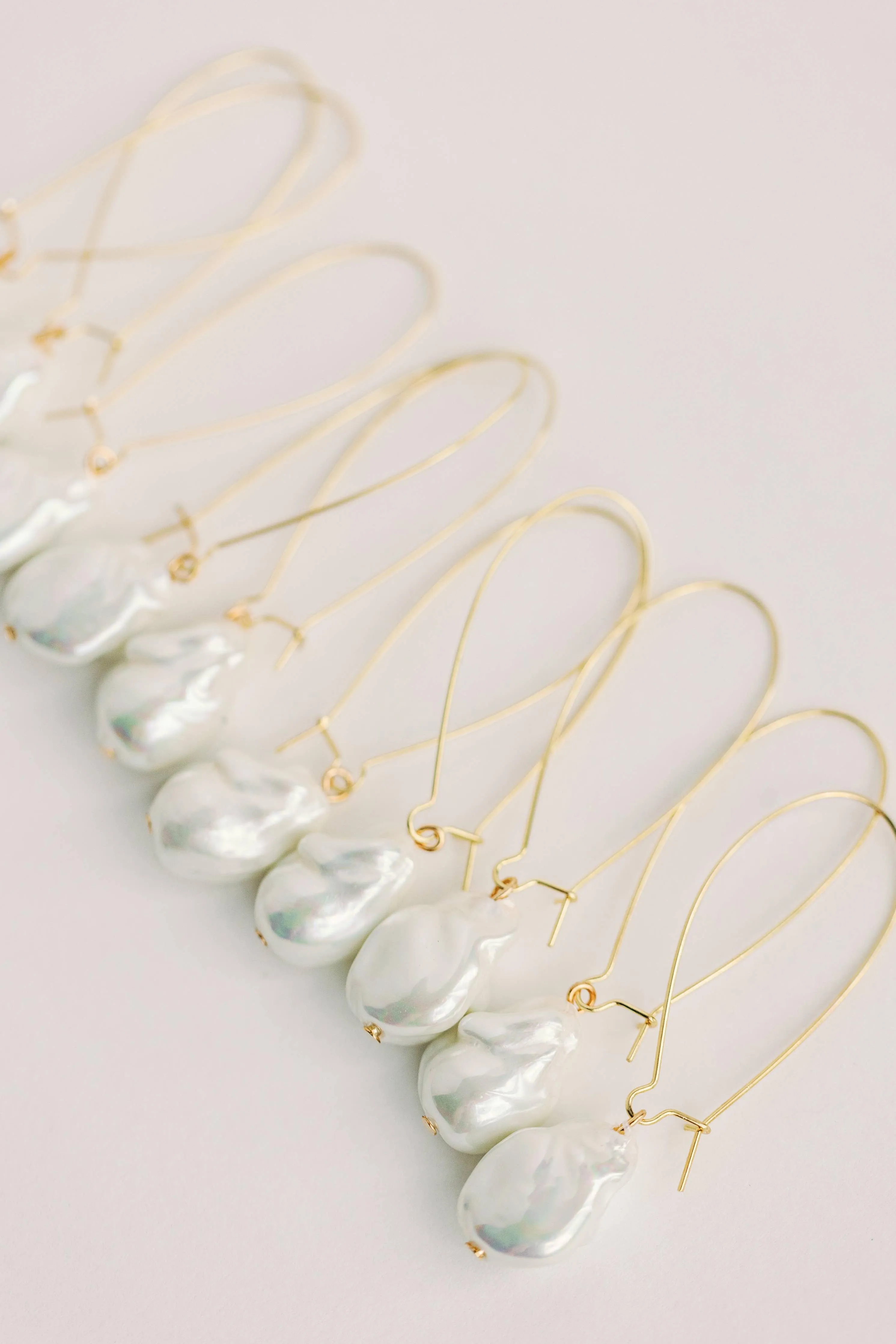 Natural Pearl Minimalist Threader Earrings