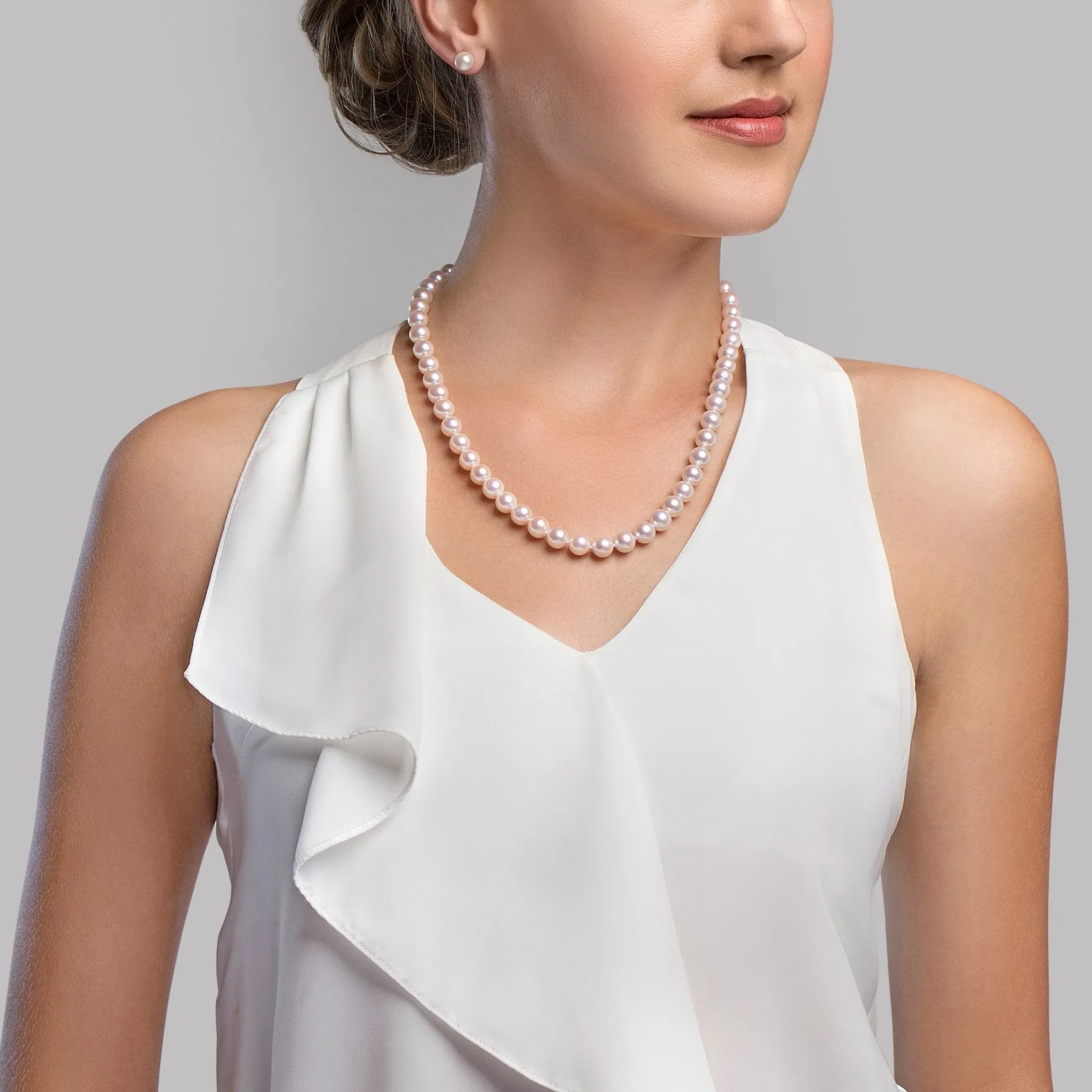 White Japanese Hanadama Akoya Pearl Necklace, 8.5-9.0mm